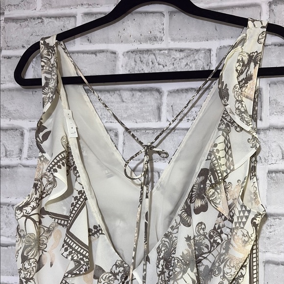 Leith Size Medium Summer floral tie back sleeveless ruffle dress V Neck/v Back - Picture 6 of 9